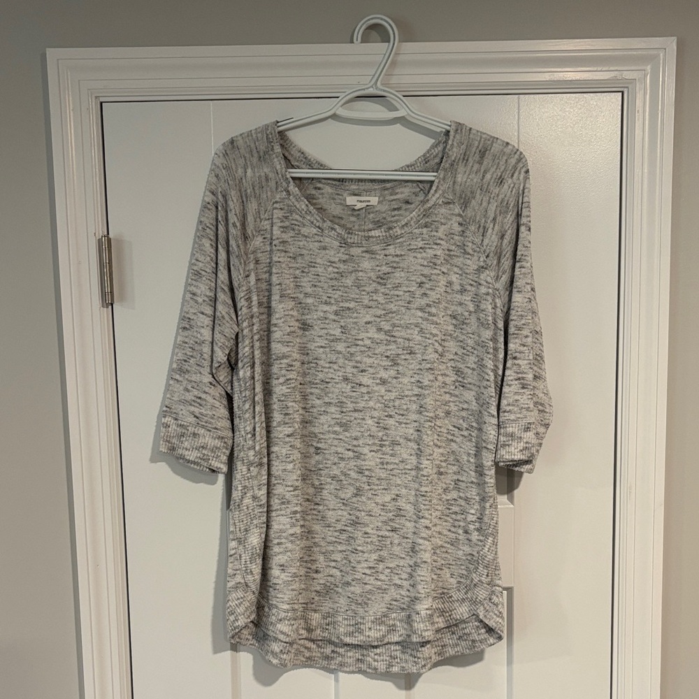 Maurices Heathered Gray Long Sleeve Top
